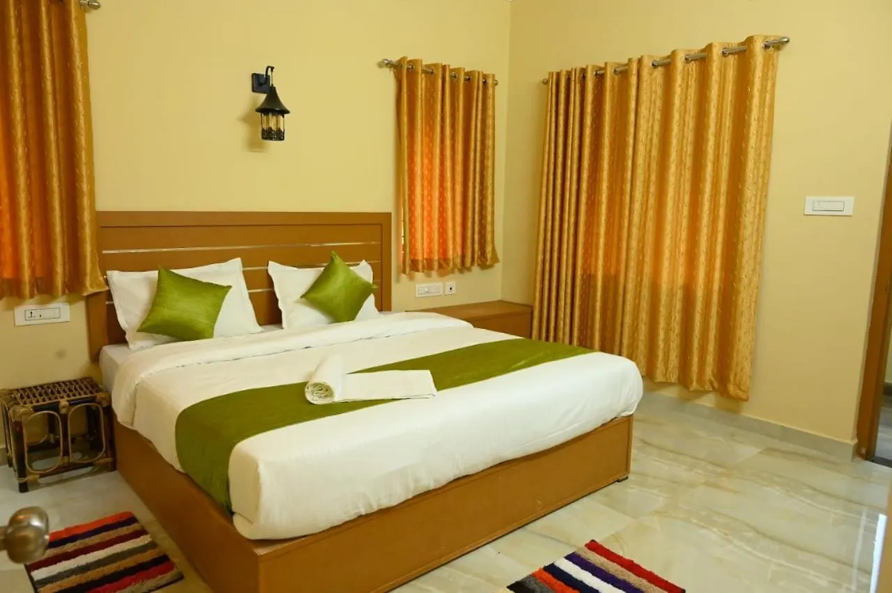 לינה וארוחת בוקר Anachal Dreamcasa